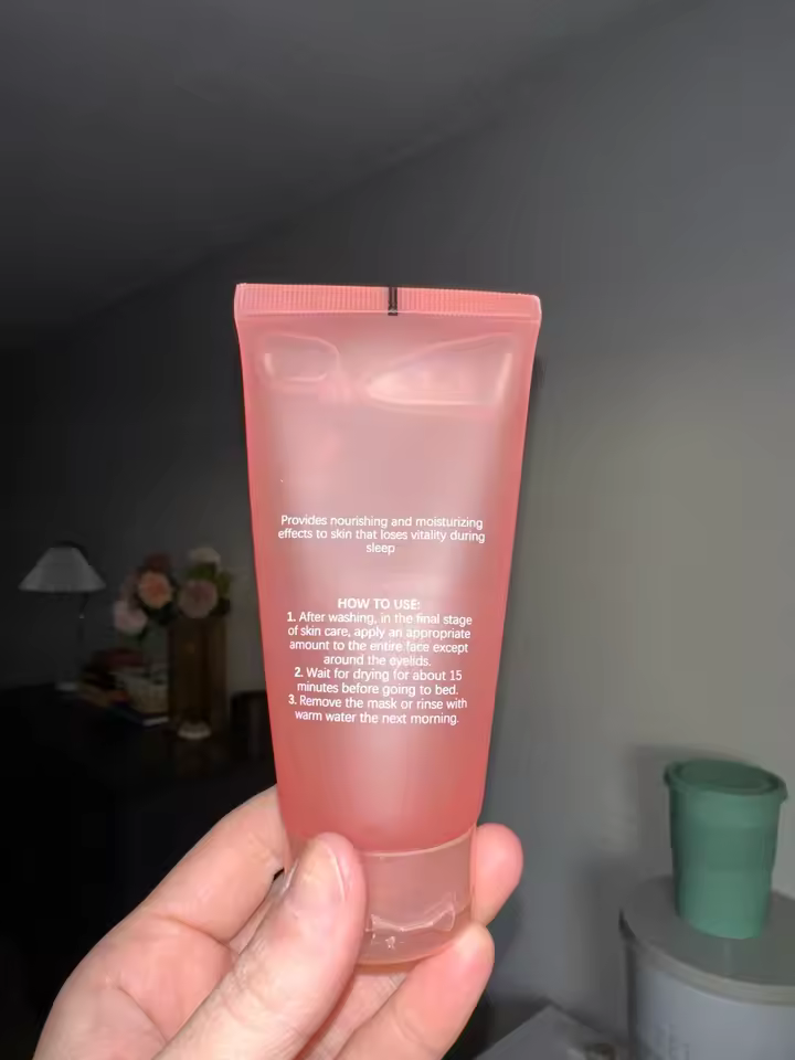 KONIRIA Night Collagen Mask — Casandra J. 1