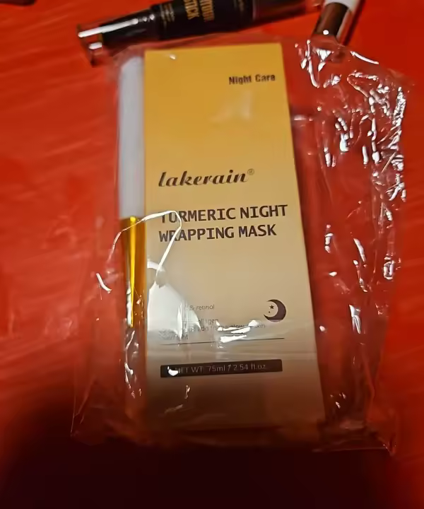 KONIRIA Brightening Turmeric Night Mask — Valeria T. 1