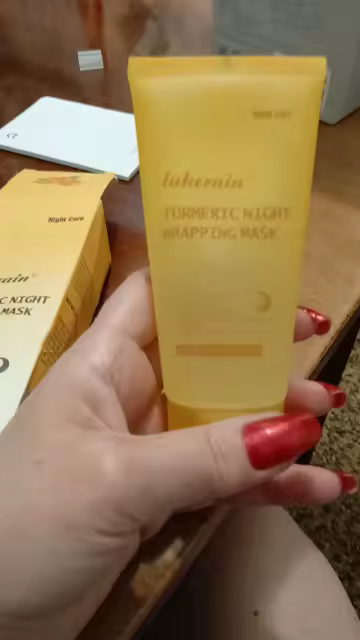 KONIRIA Brightening Turmeric Night Mask — Angela P. 2