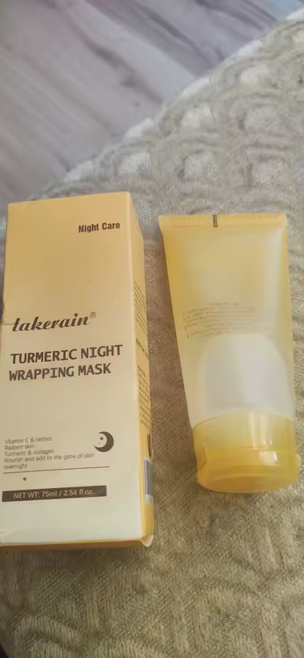 KONIRIA Brightening Turmeric Night Mask — Nerea D. 1